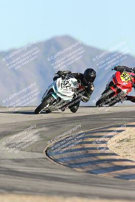 media/Dec-06-2025-CVMA (Sat) [[4a896cc04c]]/Race 9-500-400-350 Supersport/